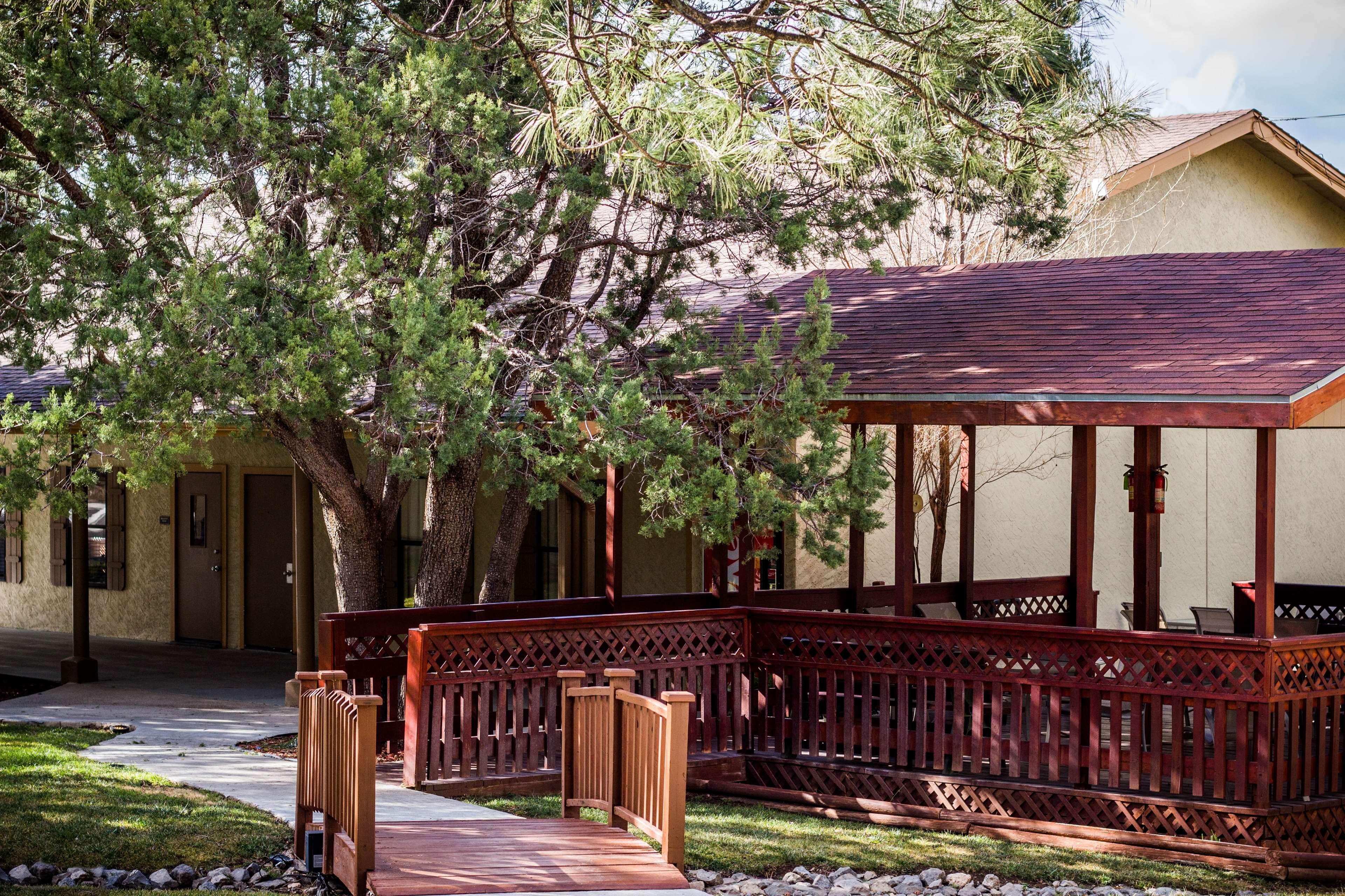 Best Western Pine Springs Inn Ruidoso Downs Dış mekan fotoğraf